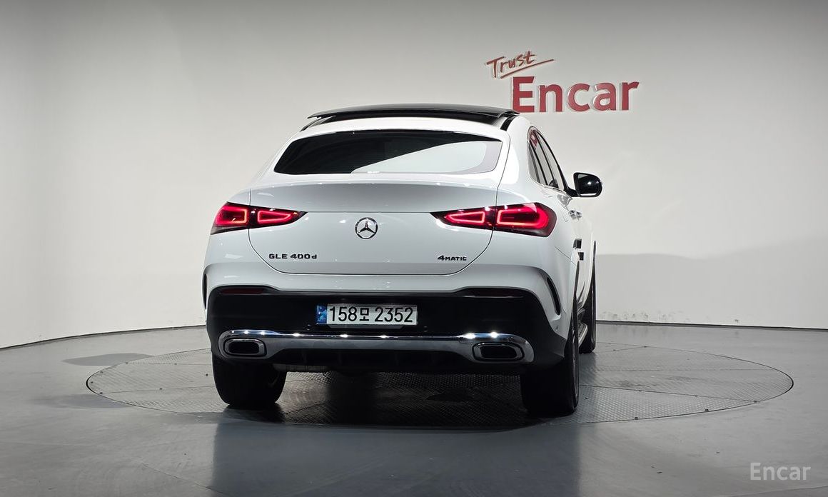  Mercedes-Benz GLE-Class