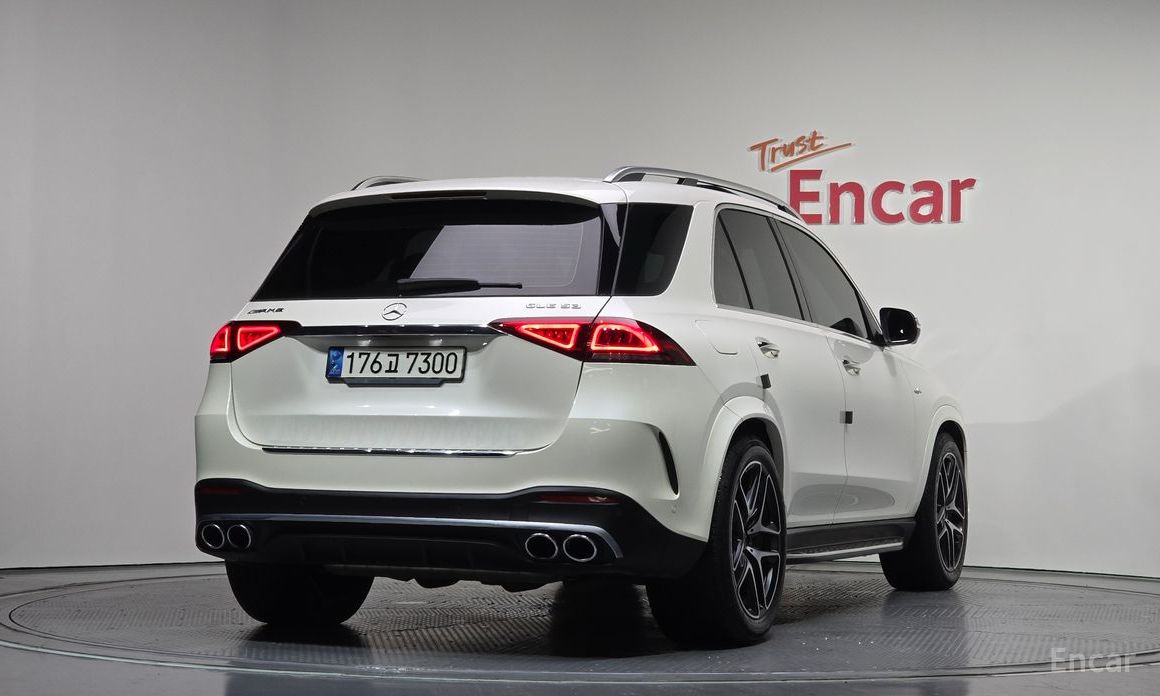  Mercedes-Benz GLE-Class