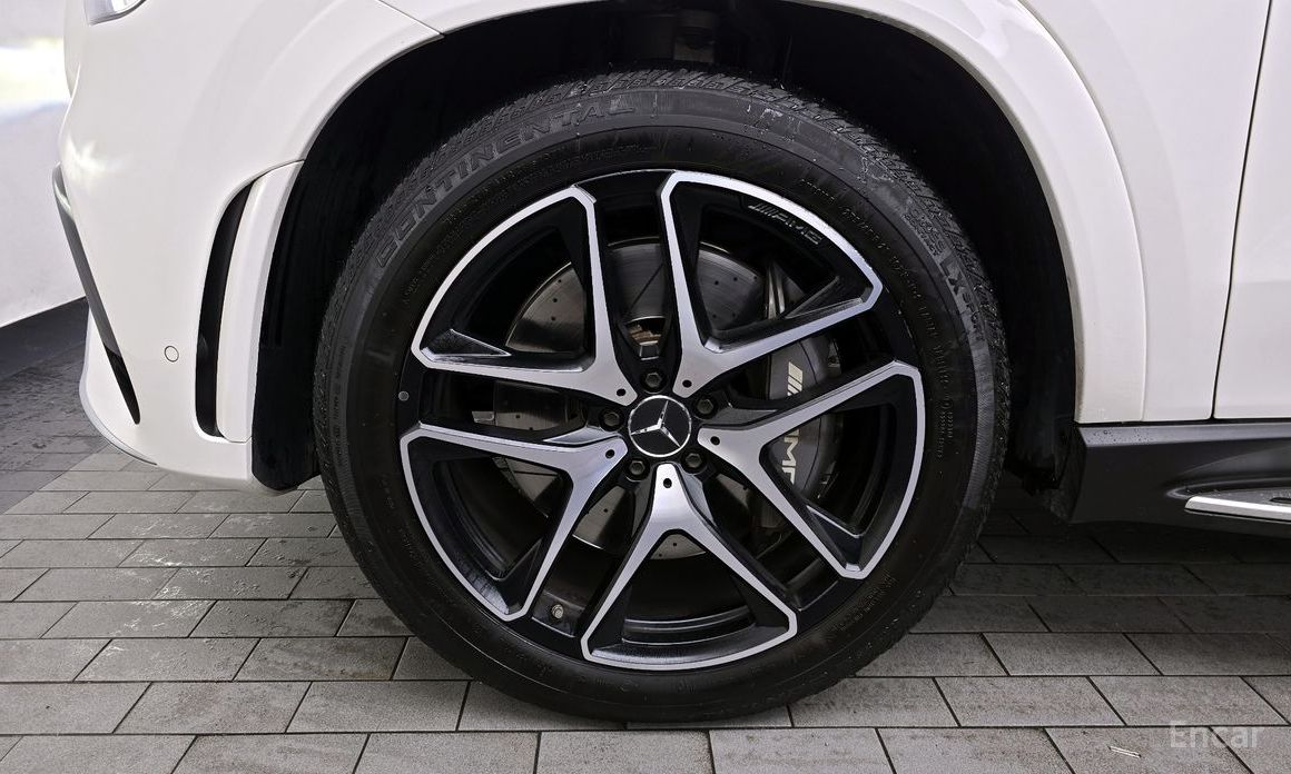  Mercedes-Benz GLE-Class