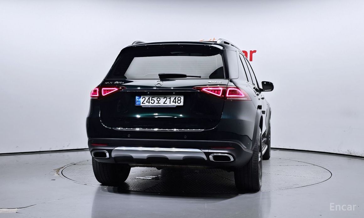  Mercedes-Benz GLE-Class