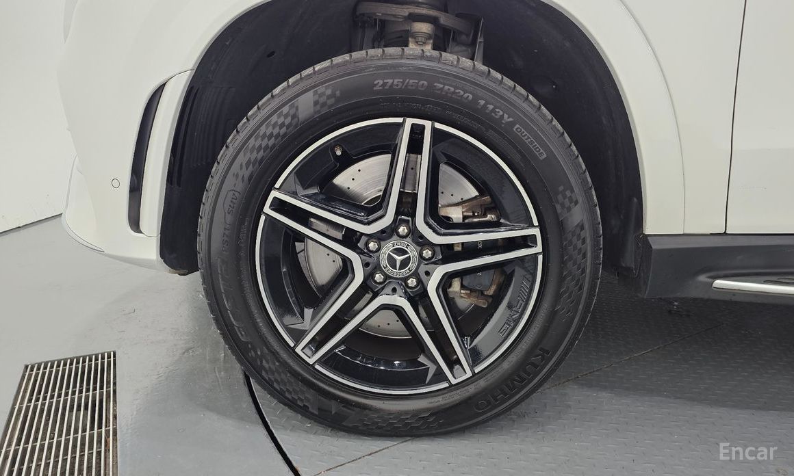  Mercedes-Benz GLE-Class