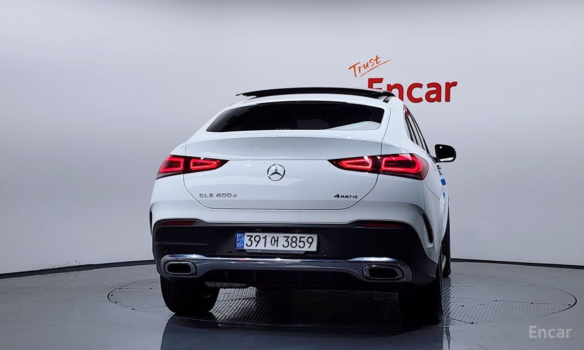  Mercedes-Benz GLE-Class