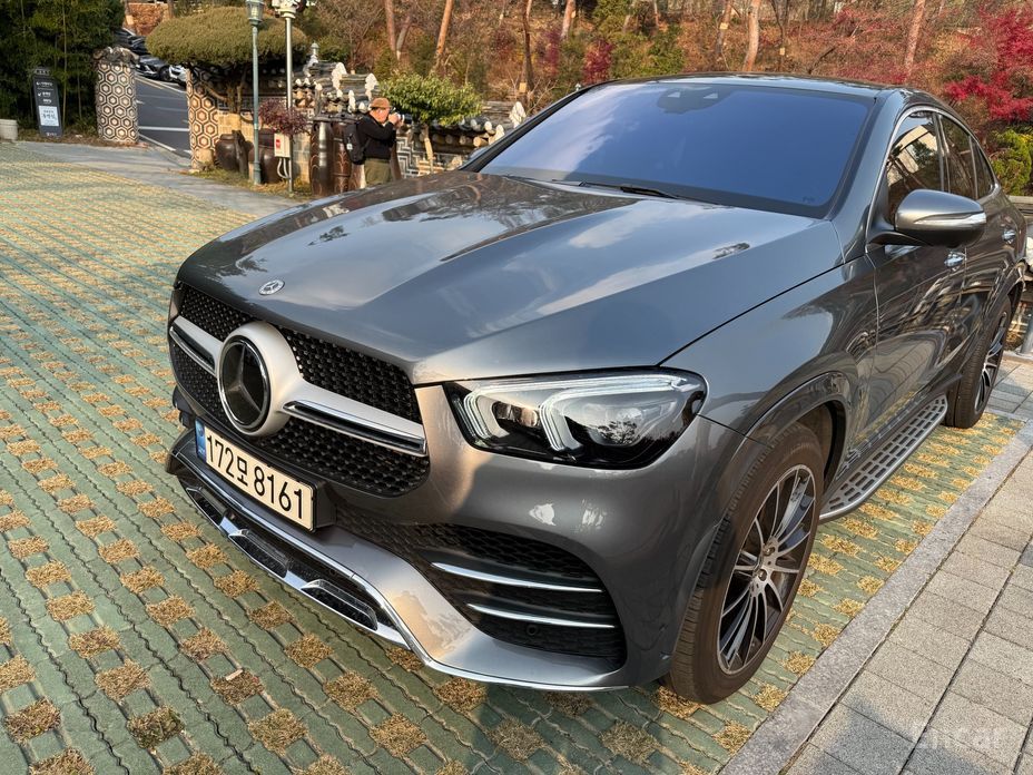  Mercedes-Benz GLE-Class