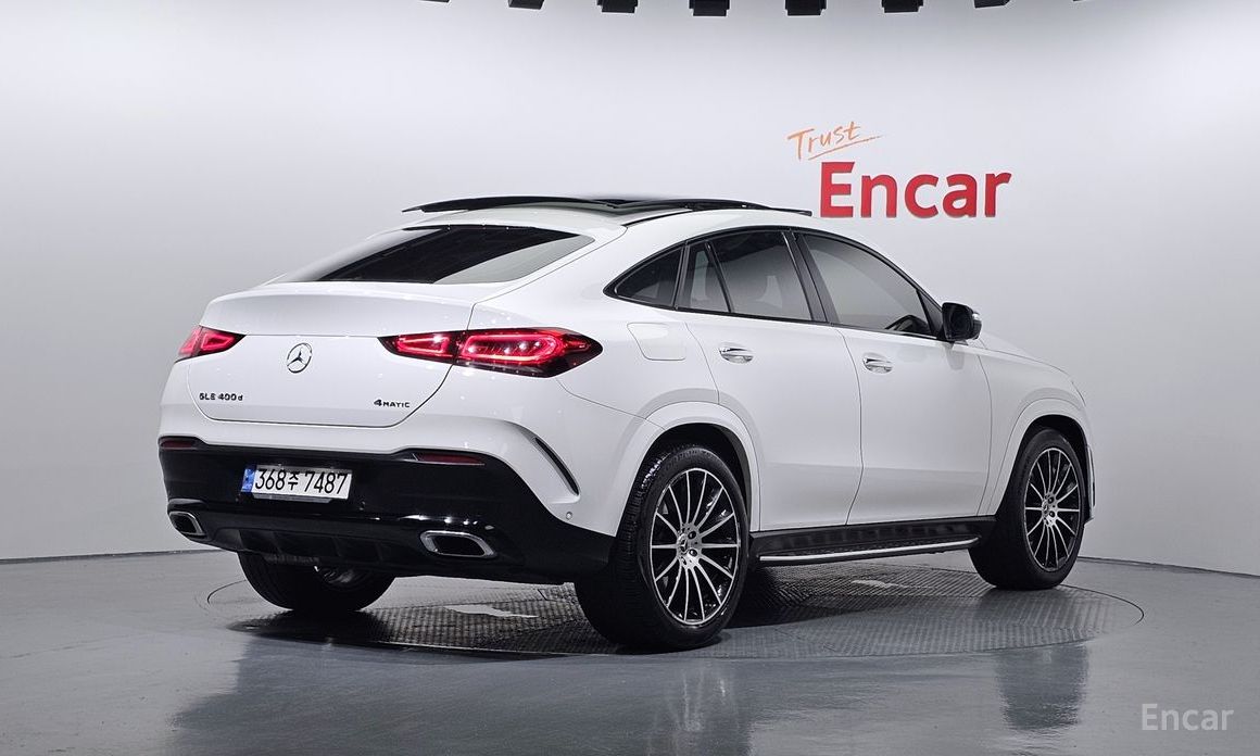  Mercedes-Benz GLE-Class