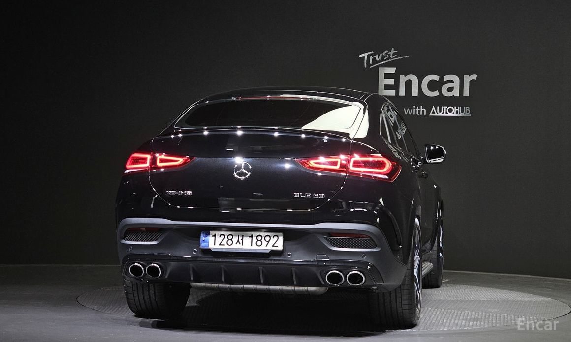  Mercedes-Benz GLE-Class