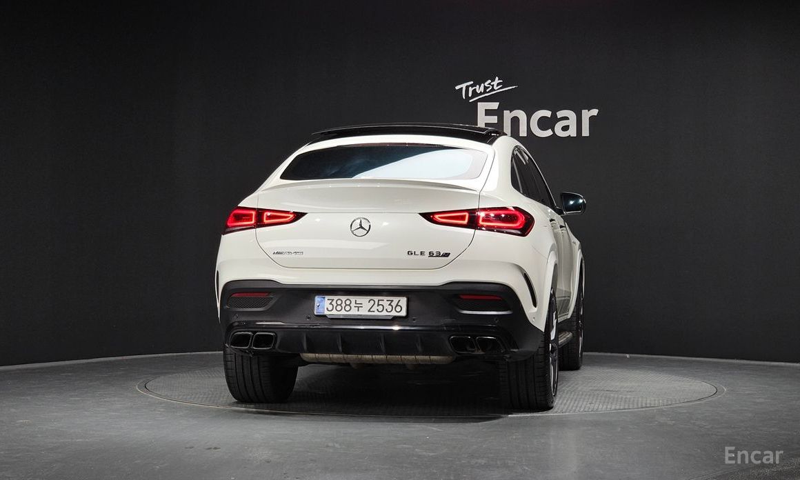  Mercedes-Benz GLE-Class