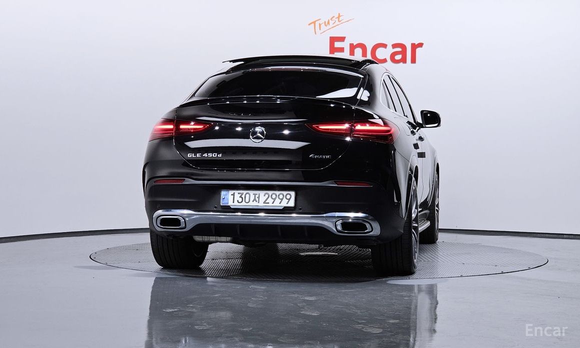  Mercedes-Benz GLE-Class