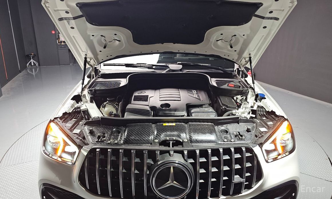  Mercedes-Benz GLE-Class