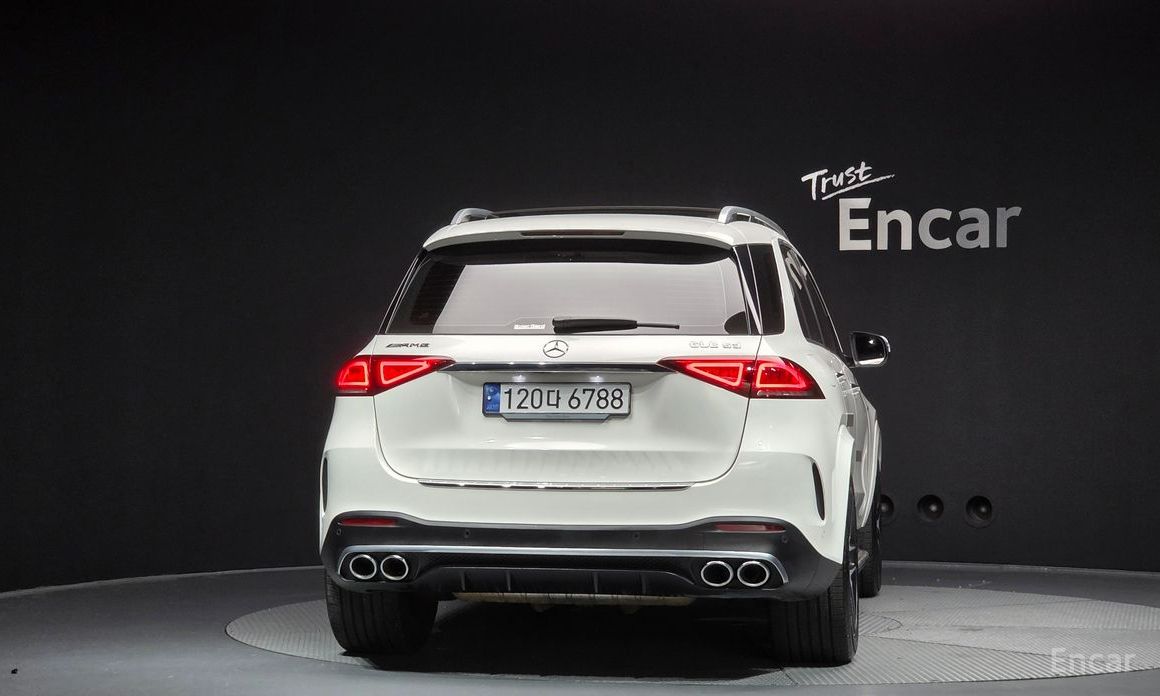  Mercedes-Benz GLE-Class