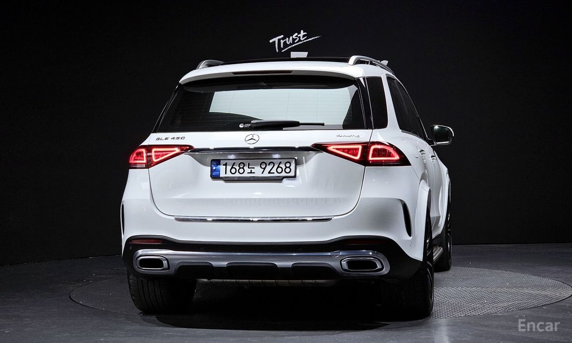  Mercedes-Benz GLE-Class