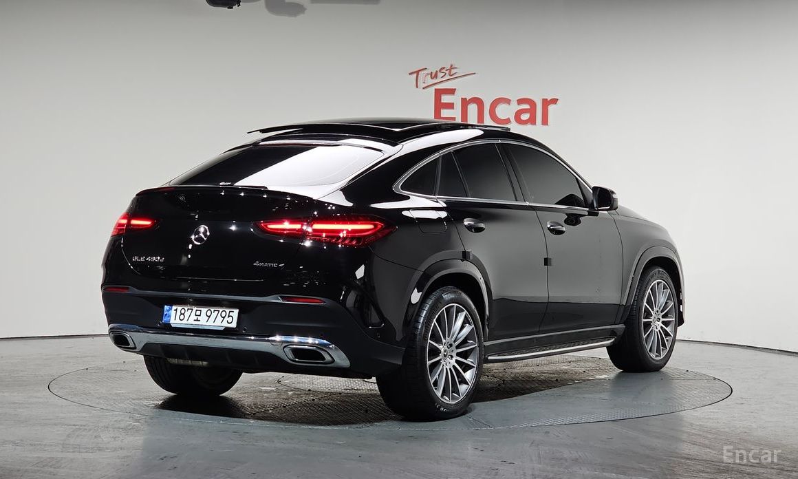  Mercedes-Benz GLE-Class