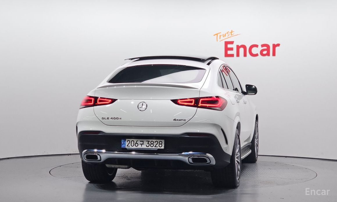  Mercedes-Benz GLE-Class