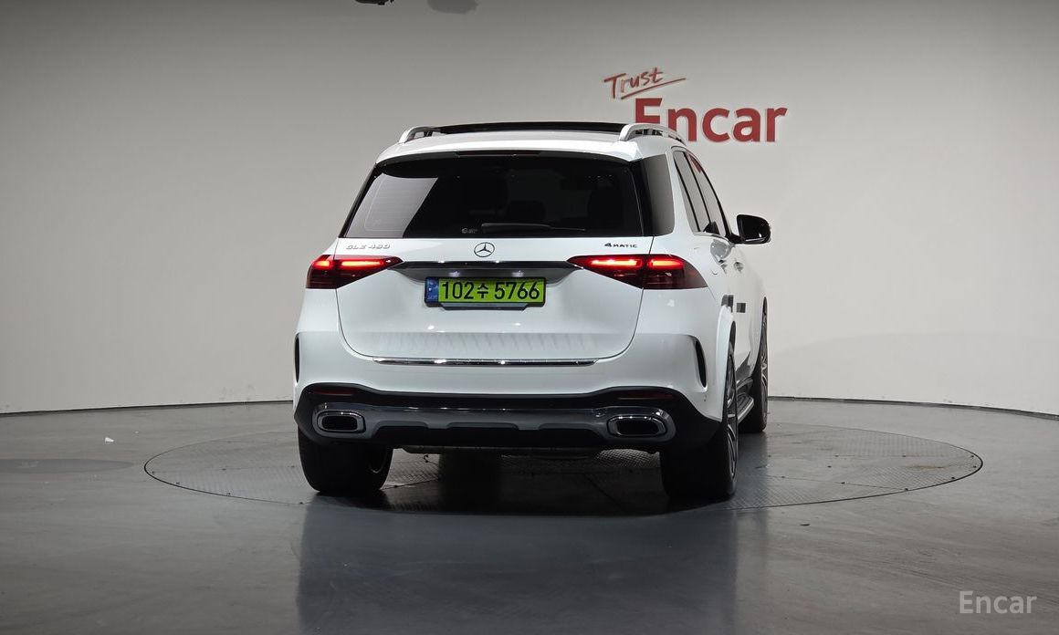  Mercedes-Benz GLE-Class