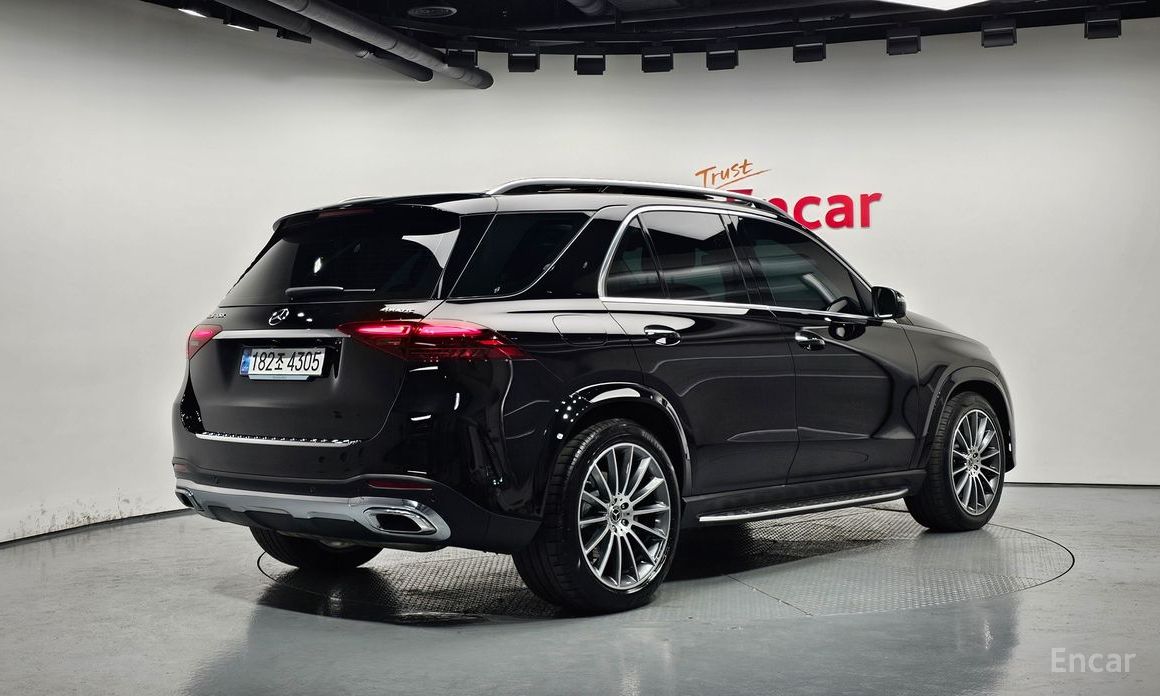  Mercedes-Benz GLE-Class