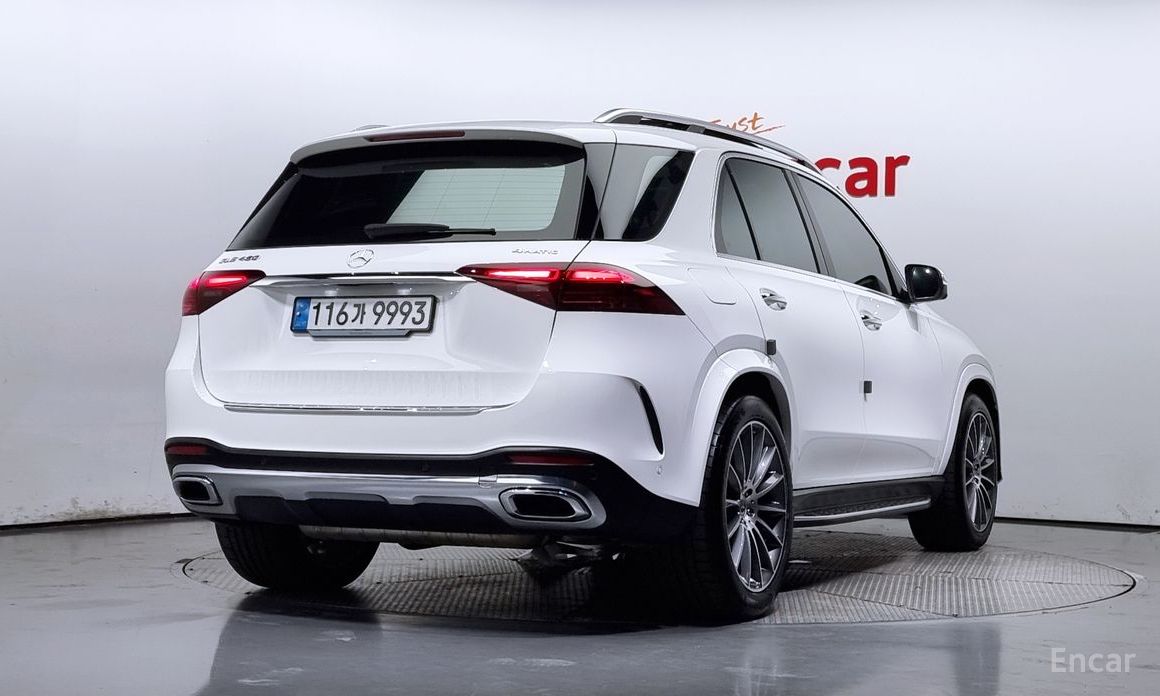  Mercedes-Benz GLE-Class