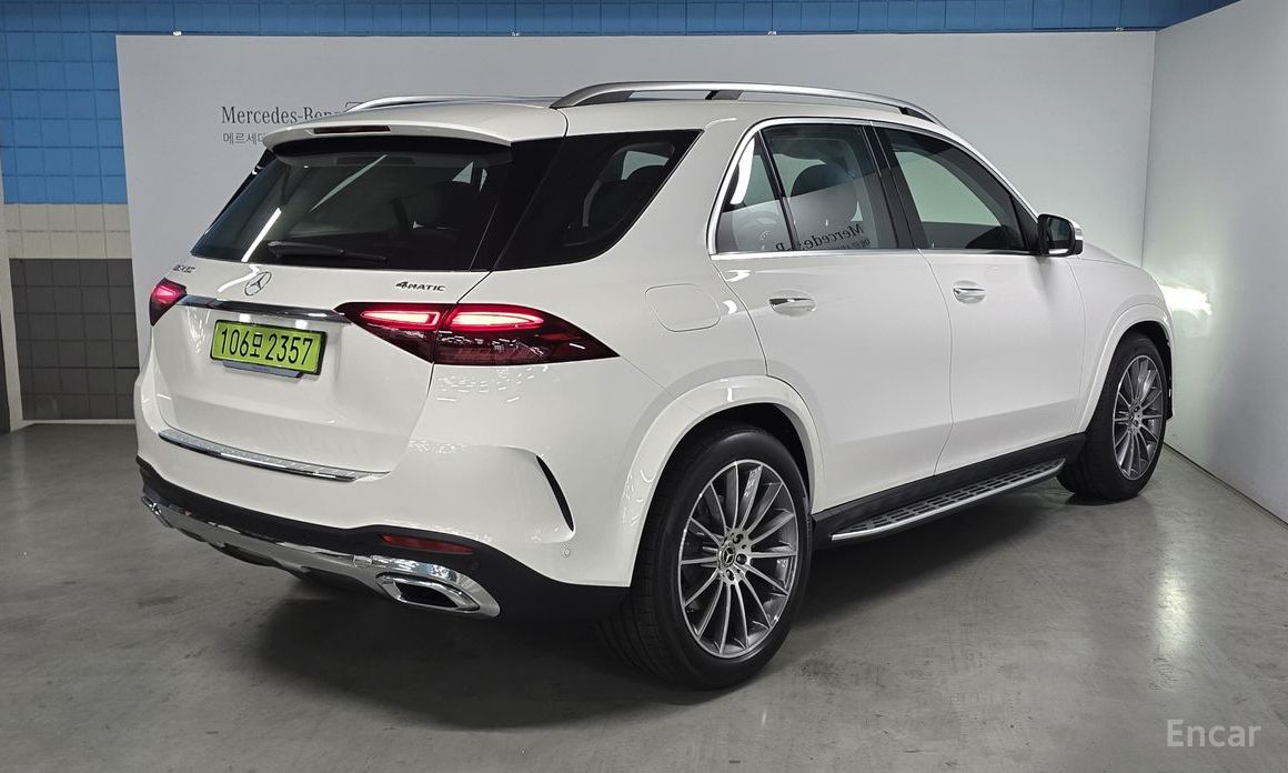  Mercedes-Benz GLE-Class