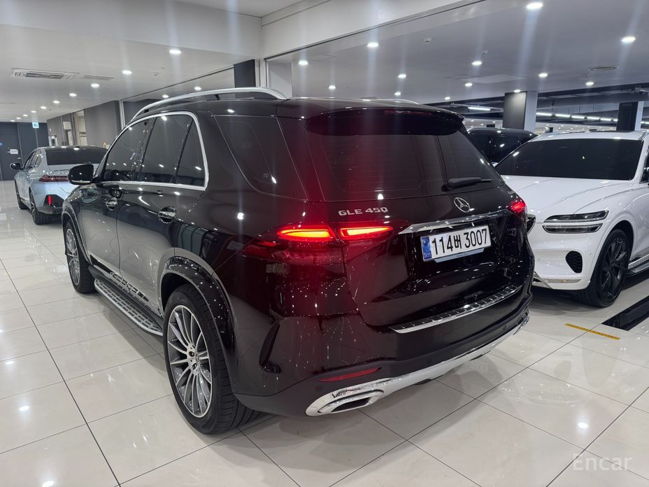  Mercedes-Benz GLE-Class