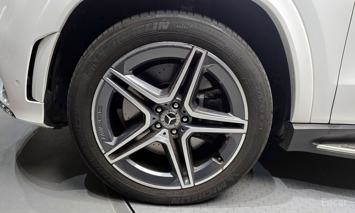  Mercedes-Benz GLS-Class