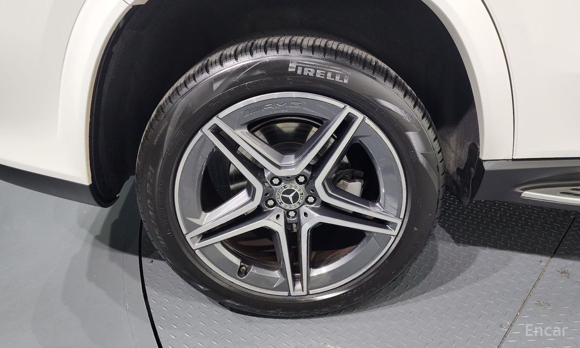  Mercedes-Benz GLS-Class