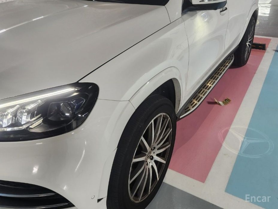  Mercedes-Benz GLS-Class