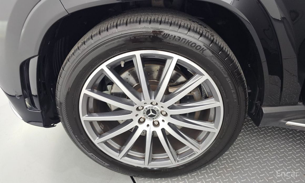  Mercedes-Benz GLS-Class