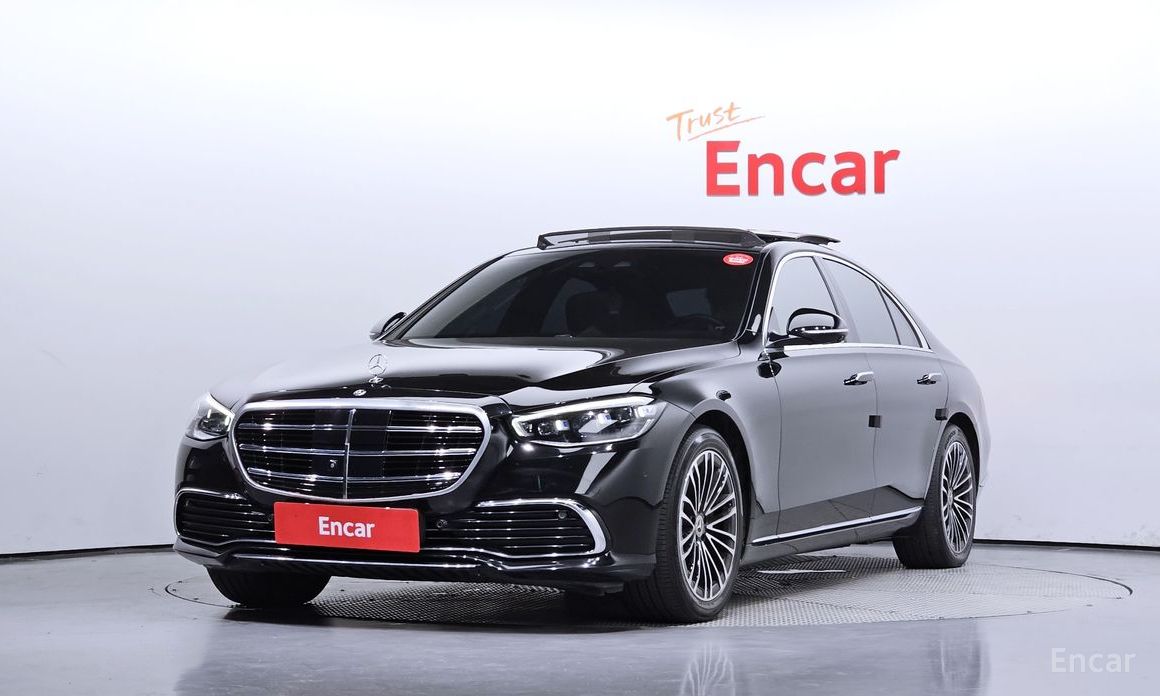  Mercedes-Benz S-Class