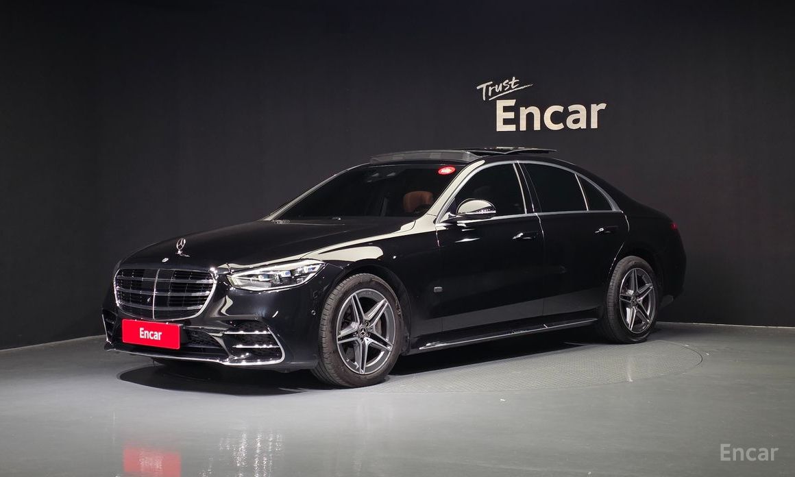 Mercedes-Benz S-Class