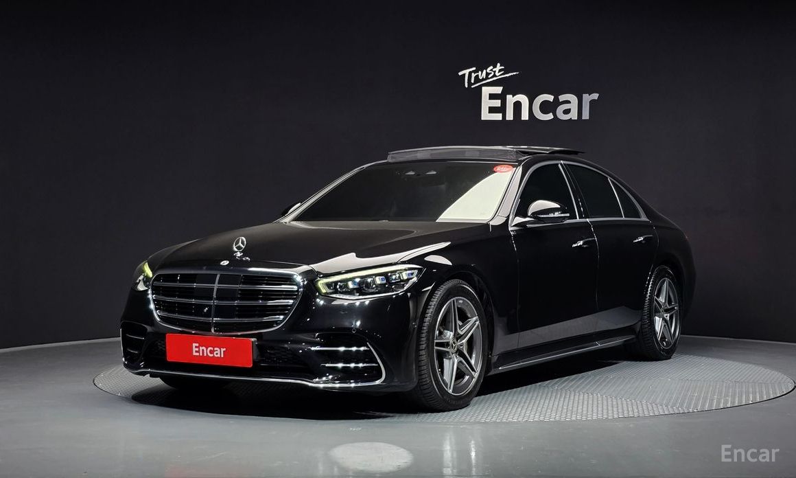  Mercedes-Benz S-Class