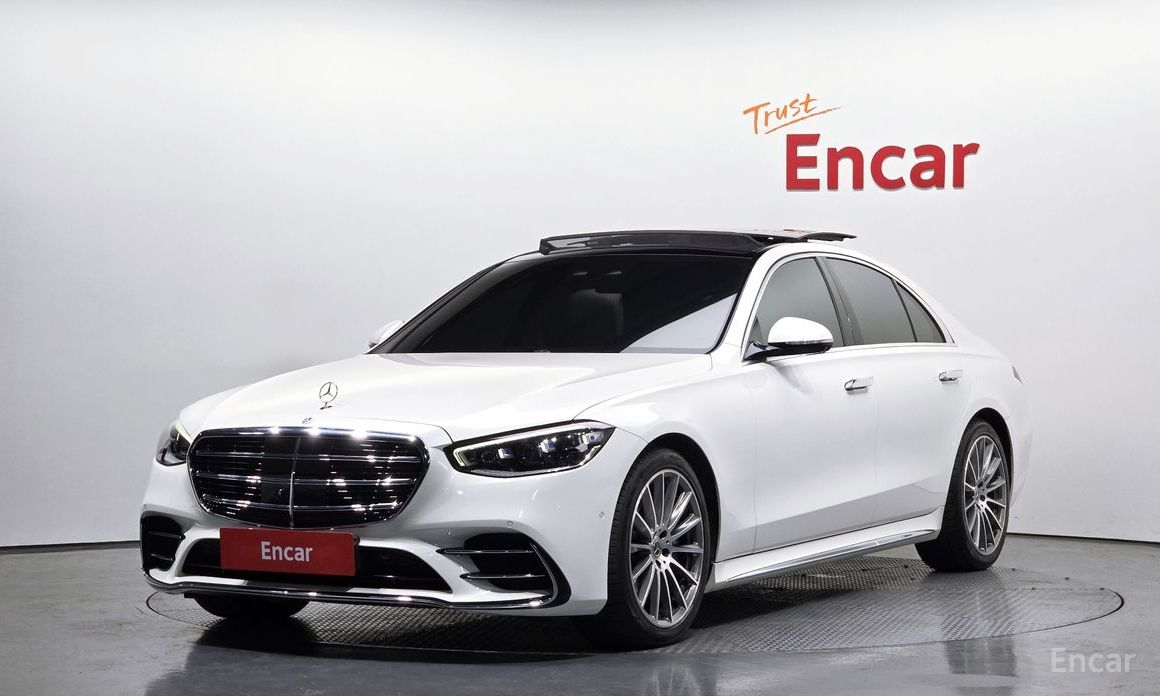  Mercedes-Benz S-Class