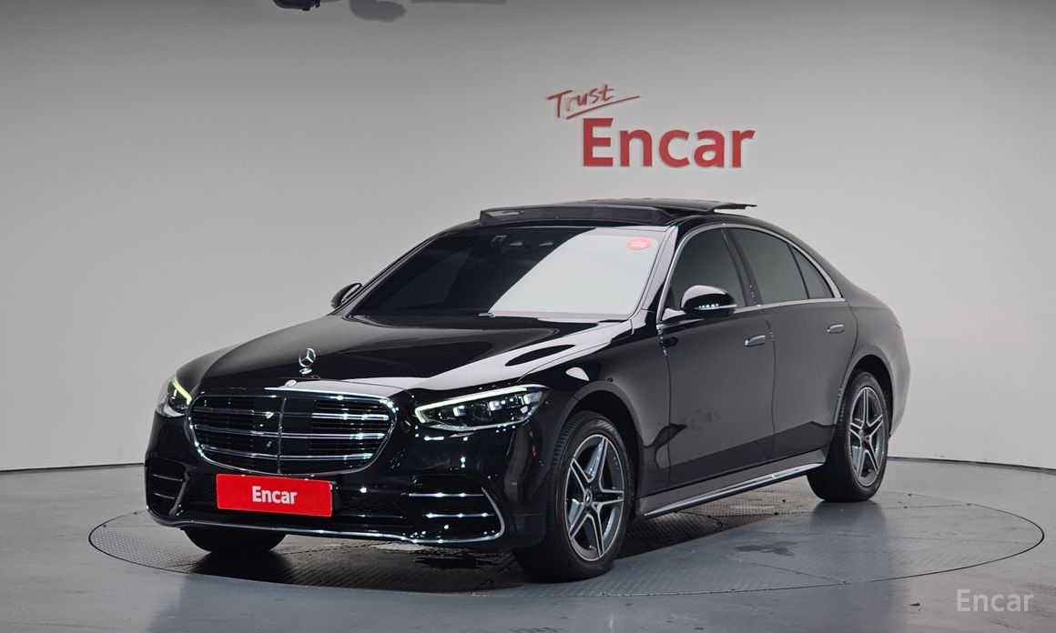  Mercedes-Benz S-Class