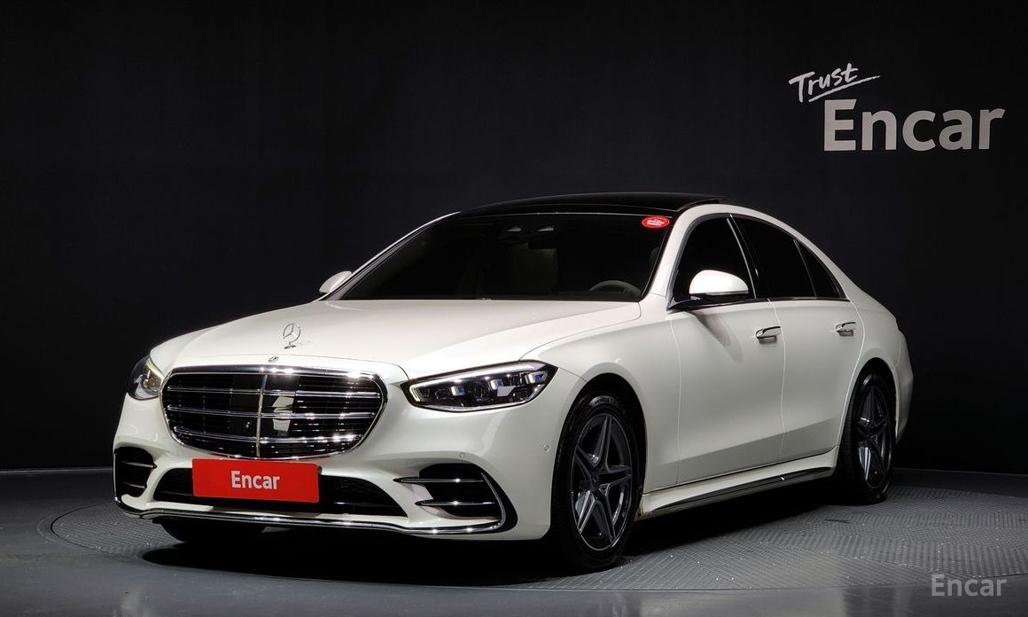  Mercedes-Benz S-Class