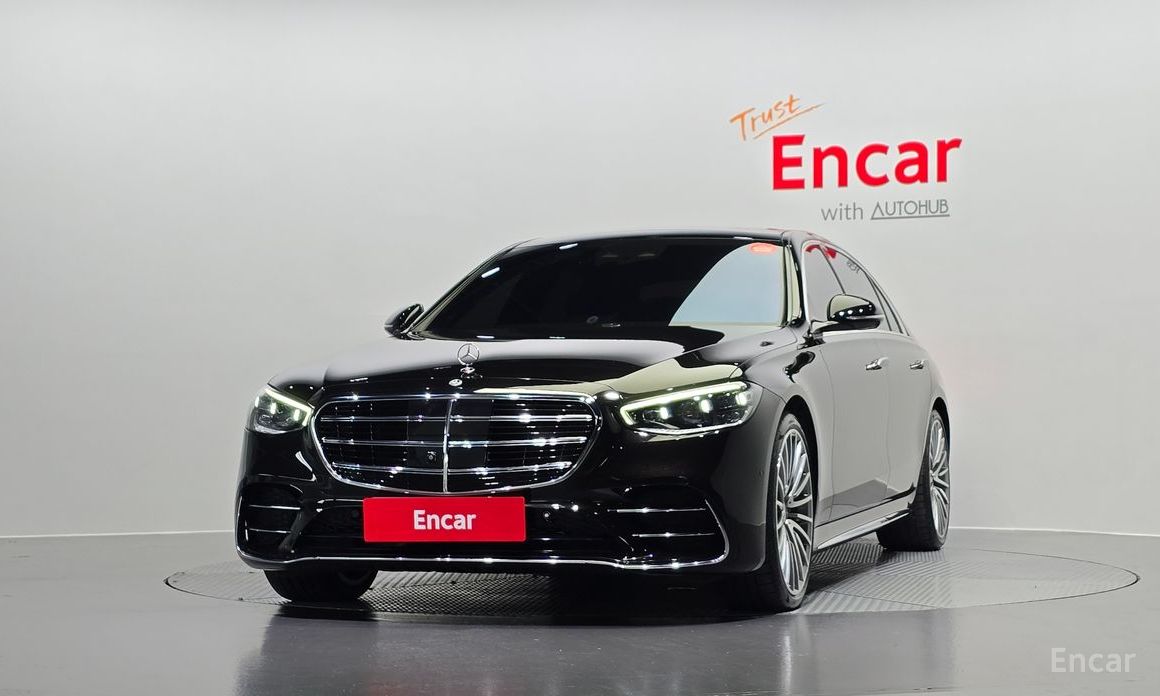  Mercedes-Benz S-Class