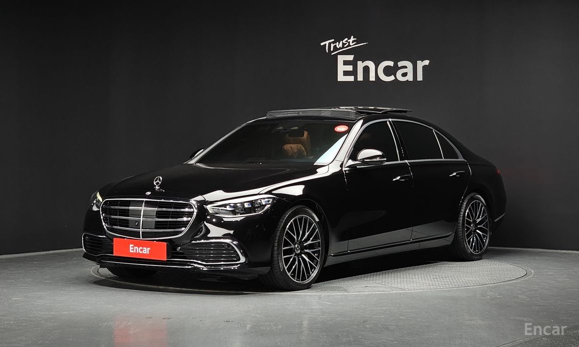  Mercedes-Benz S-Class