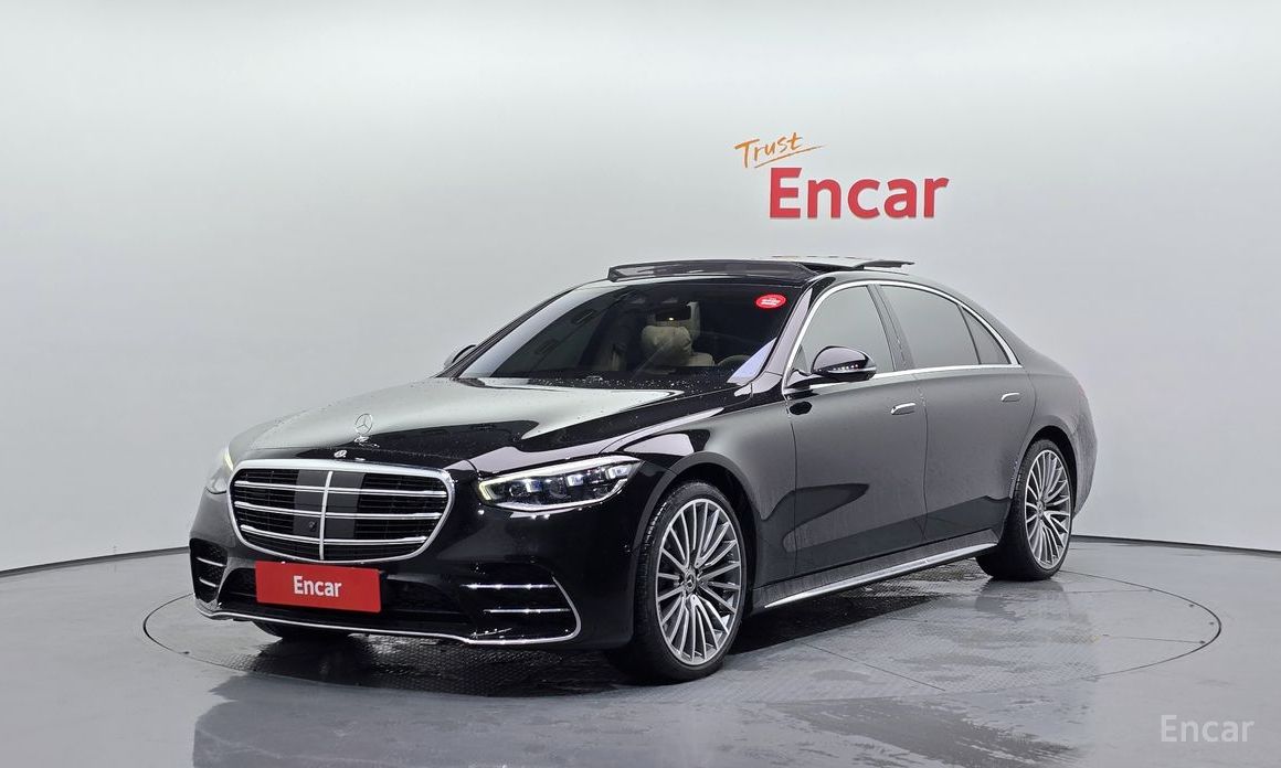  Mercedes-Benz S-Class