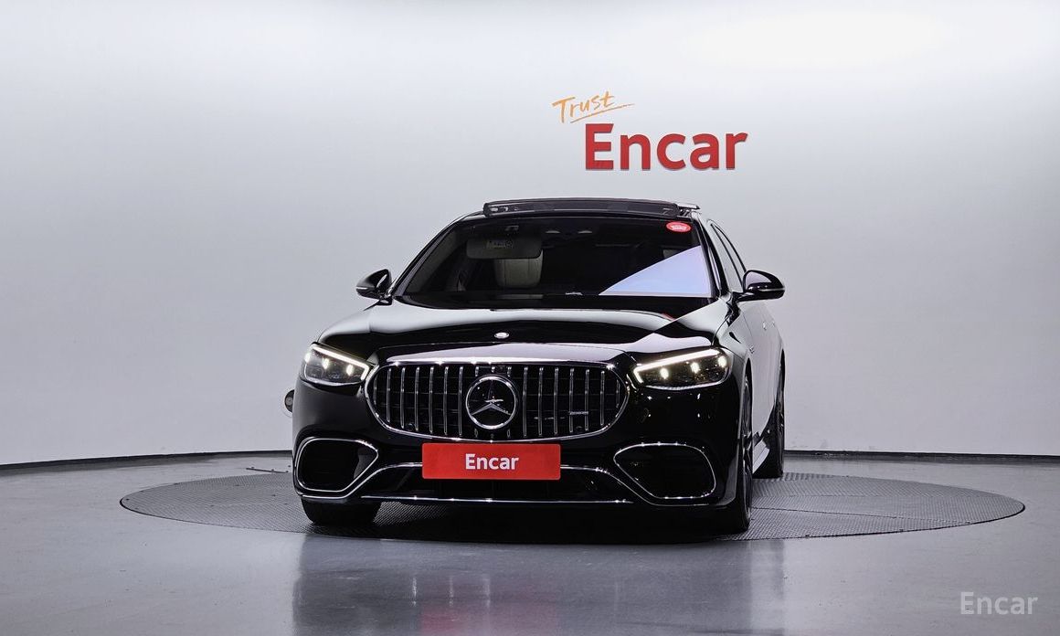  Mercedes-Benz S-Class