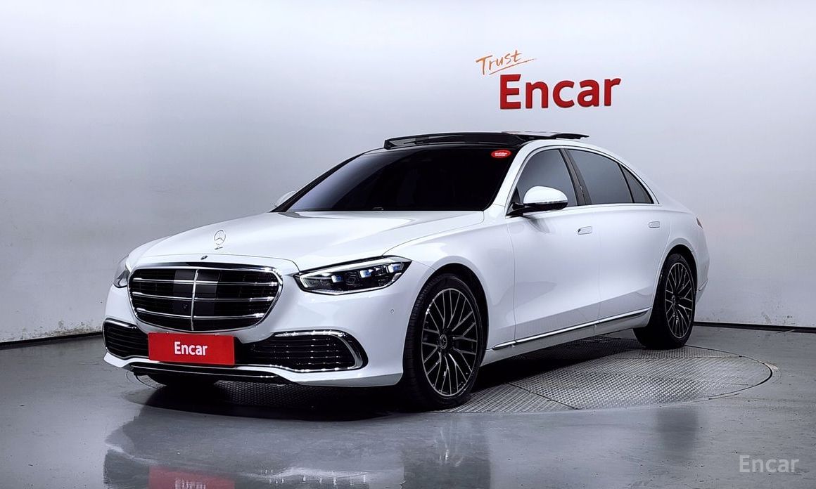  Mercedes-Benz S-Class
