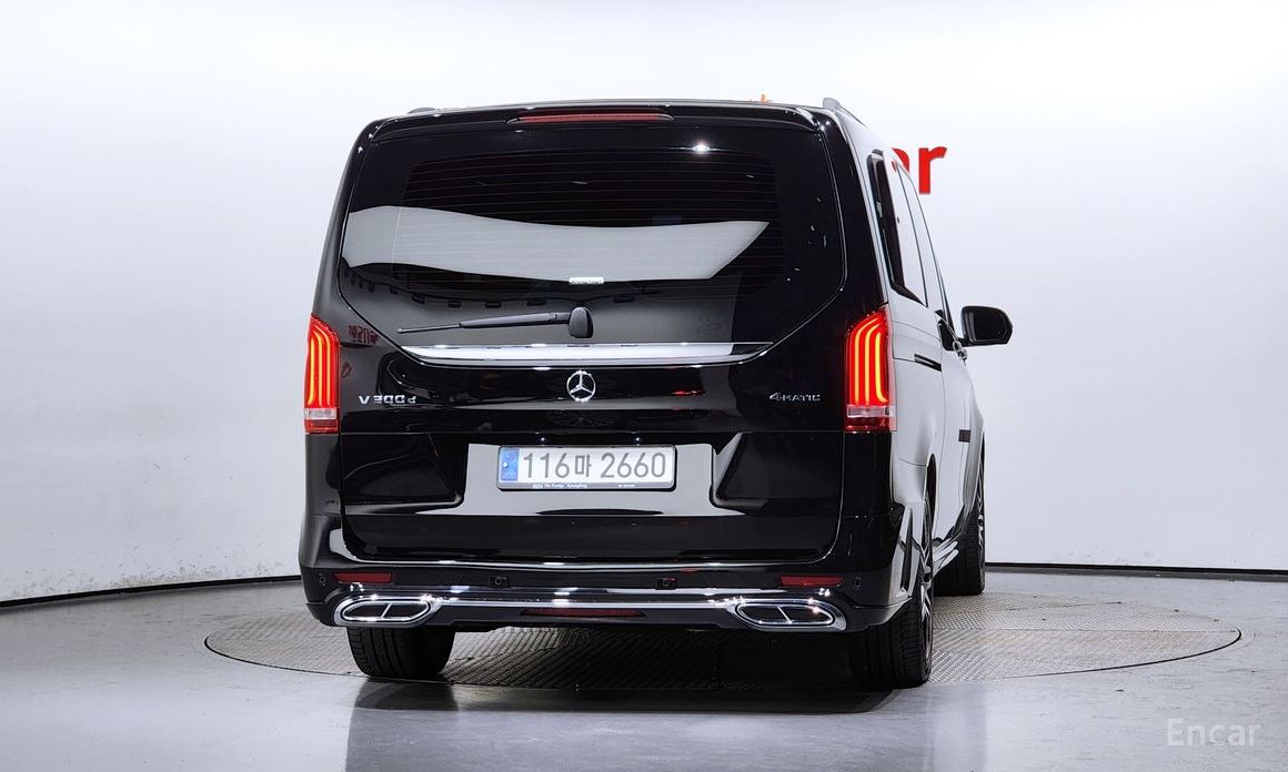  Mercedes-Benz V-Class