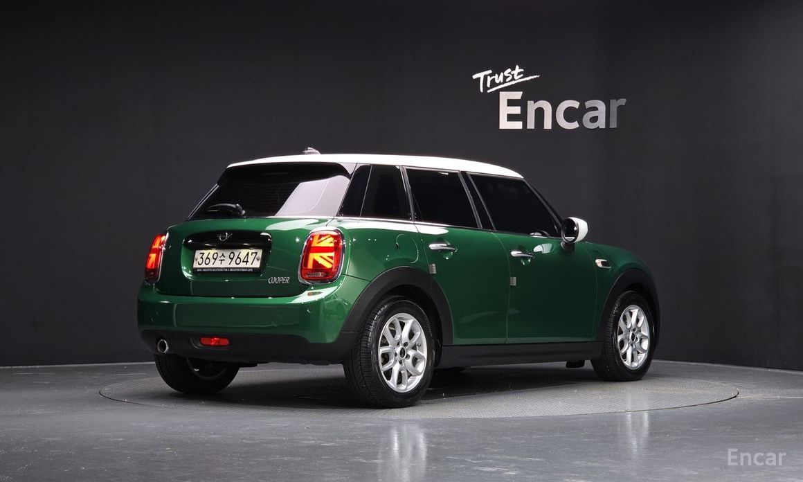  Mini Cooper