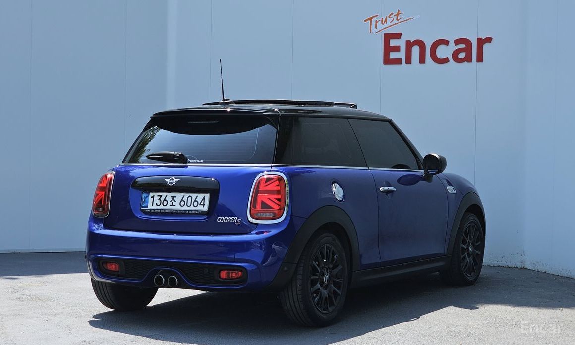  Mini Cooper