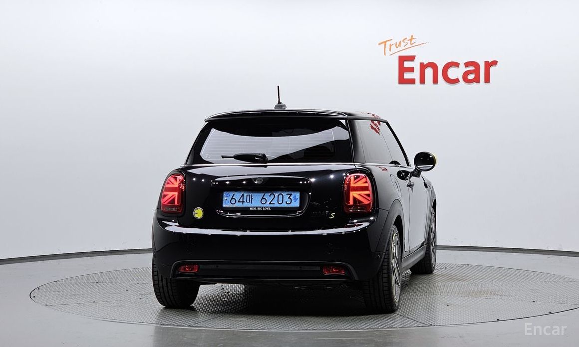  Mini Cooper