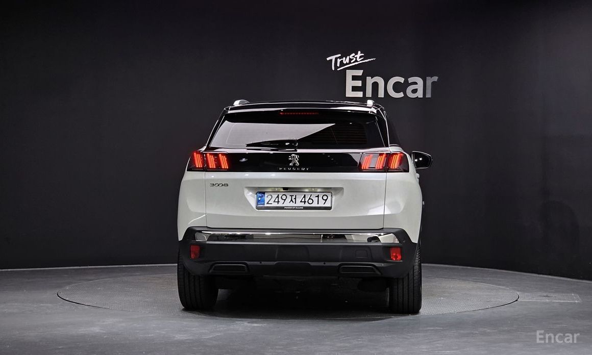  Peugeot 3008