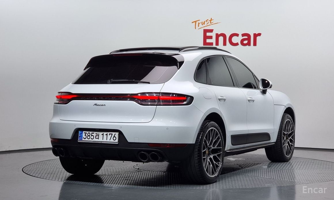  Porsche Macan