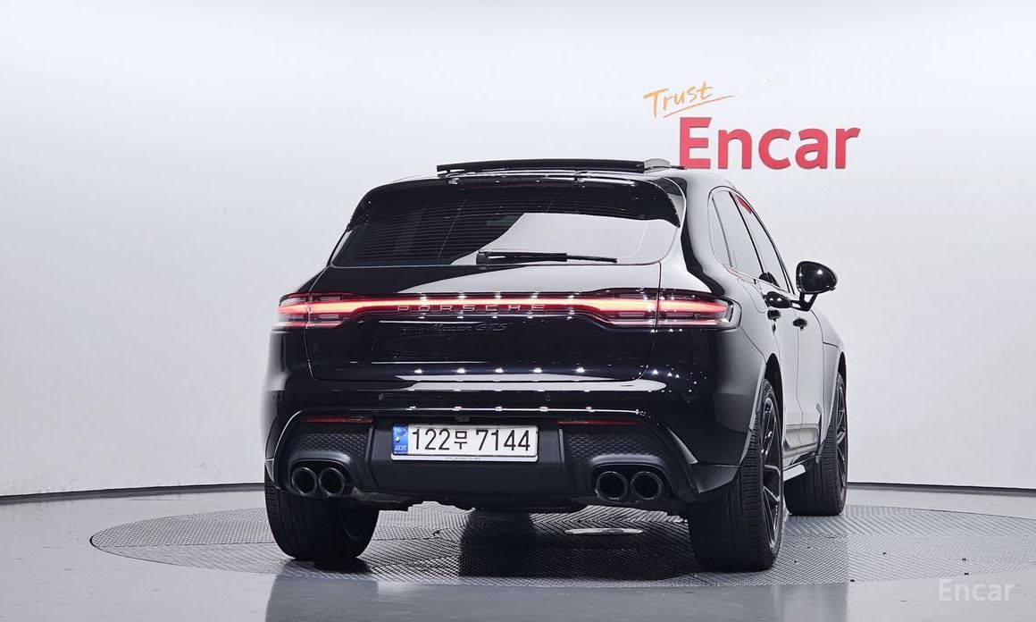  Porsche Macan