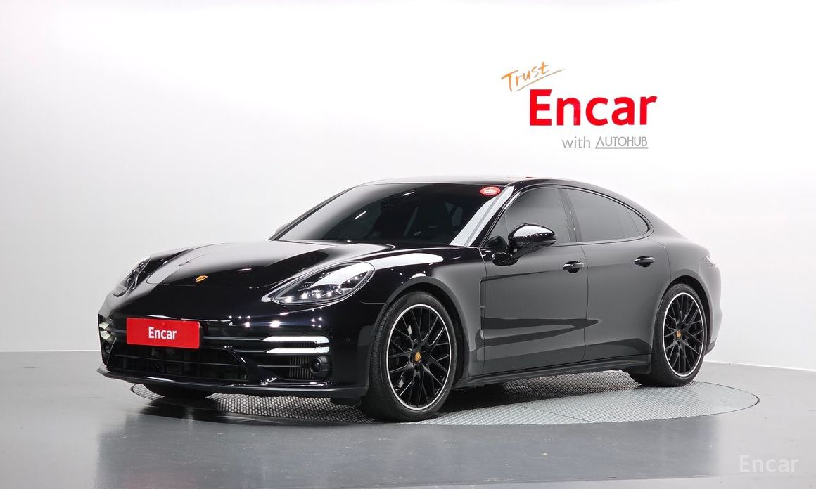 Porsche Panamera