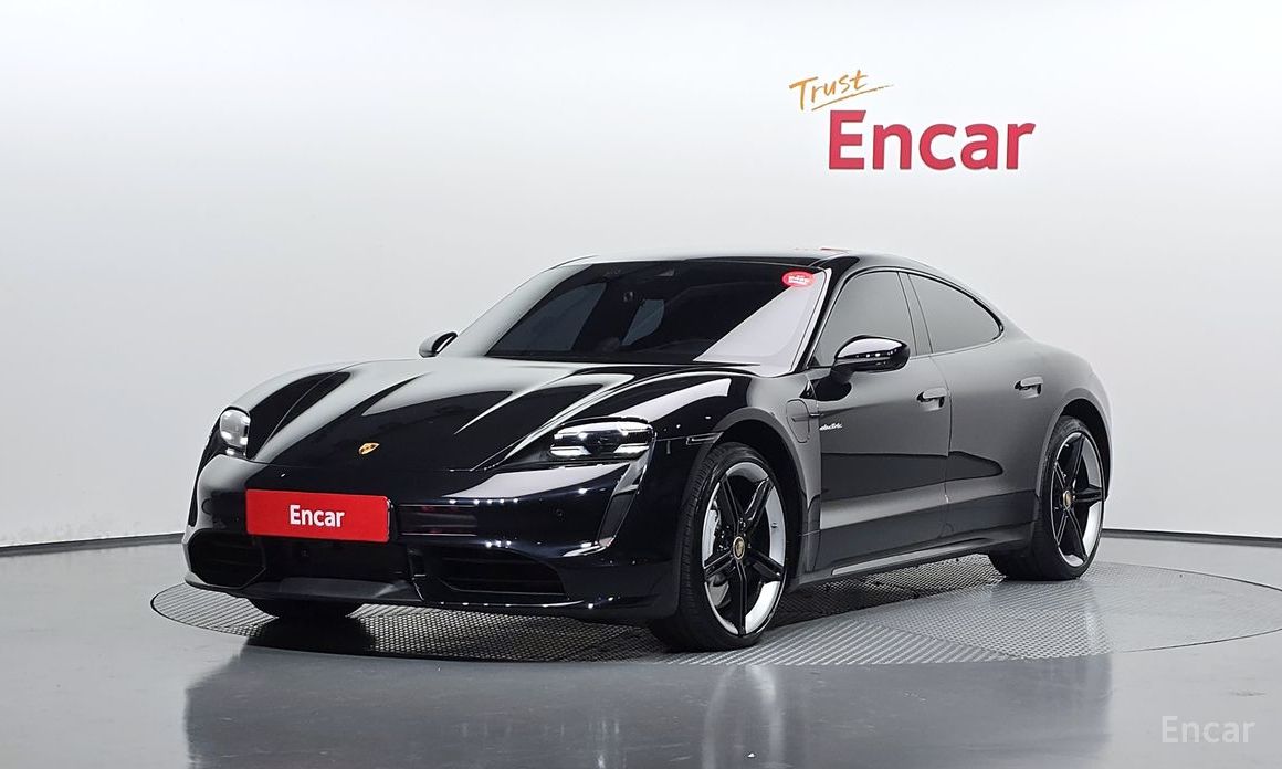  Porsche Taycan
