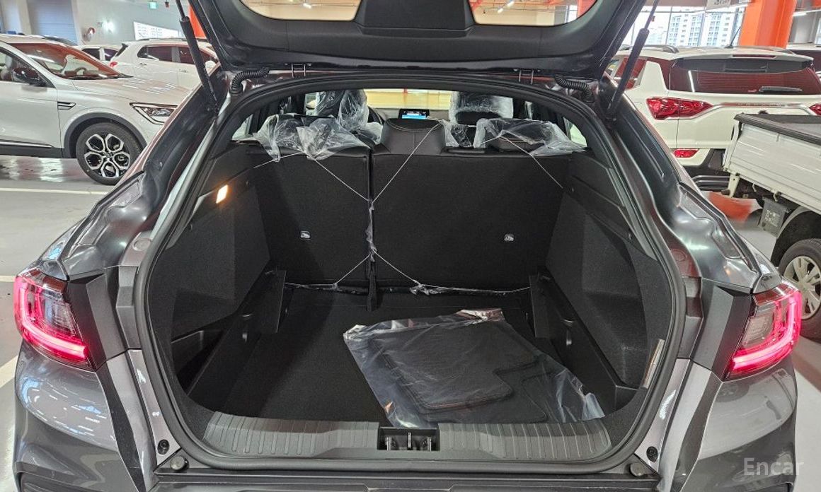  Renault-KoreaSamsung Arkana