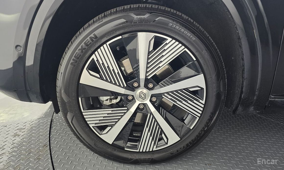  Renault-KoreaSamsung Grand Koleos