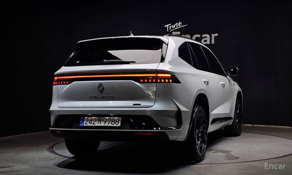  Renault-KoreaSamsung Grand Koleos
