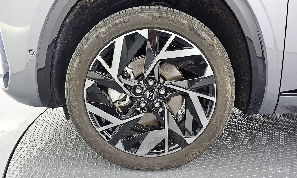  Renault-KoreaSamsung Grand Koleos