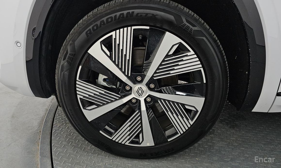  Renault-KoreaSamsung Grand Koleos